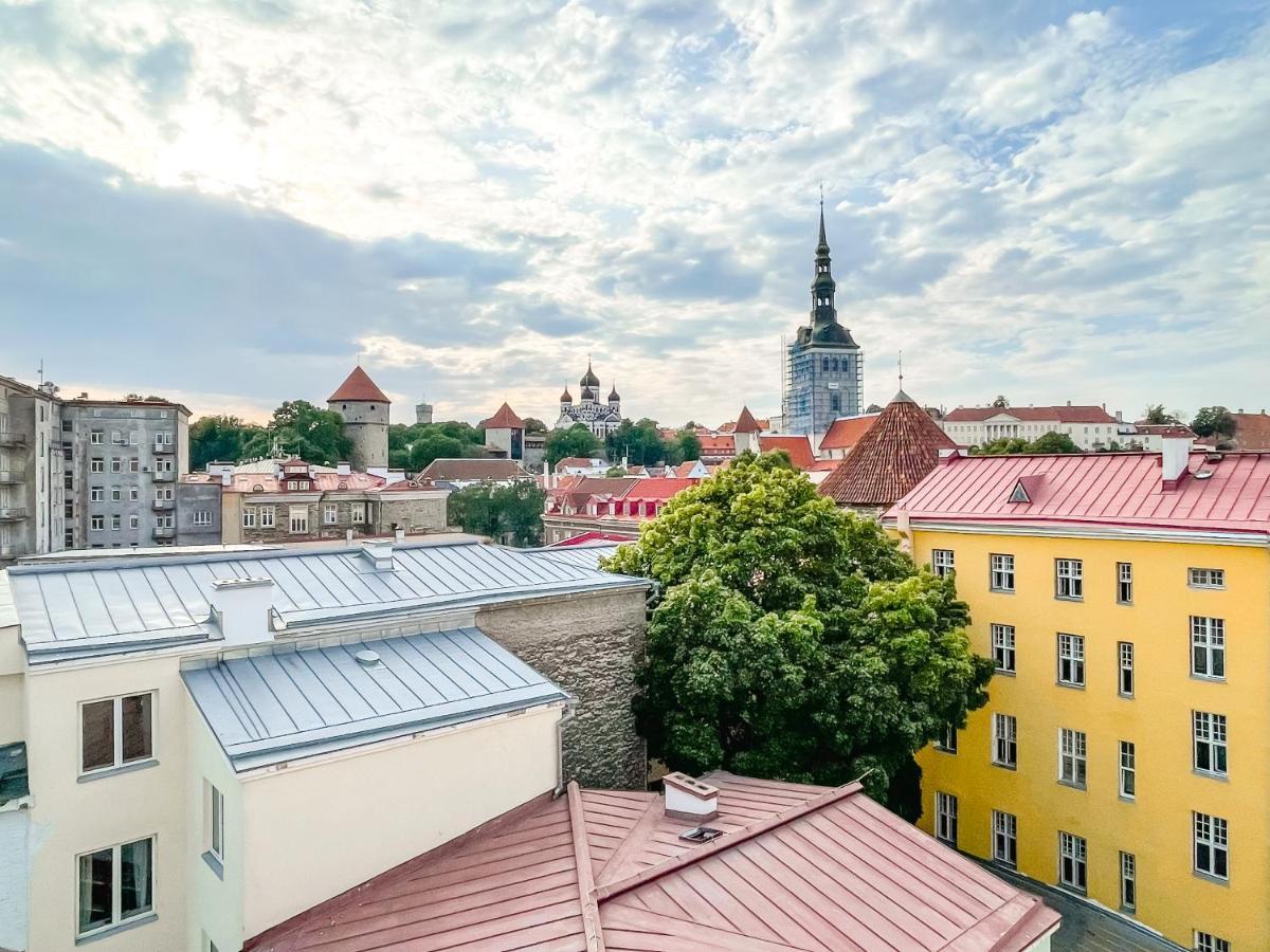 Old Town - Suur Karja Apartment Tallinn Ngoại thất bức ảnh