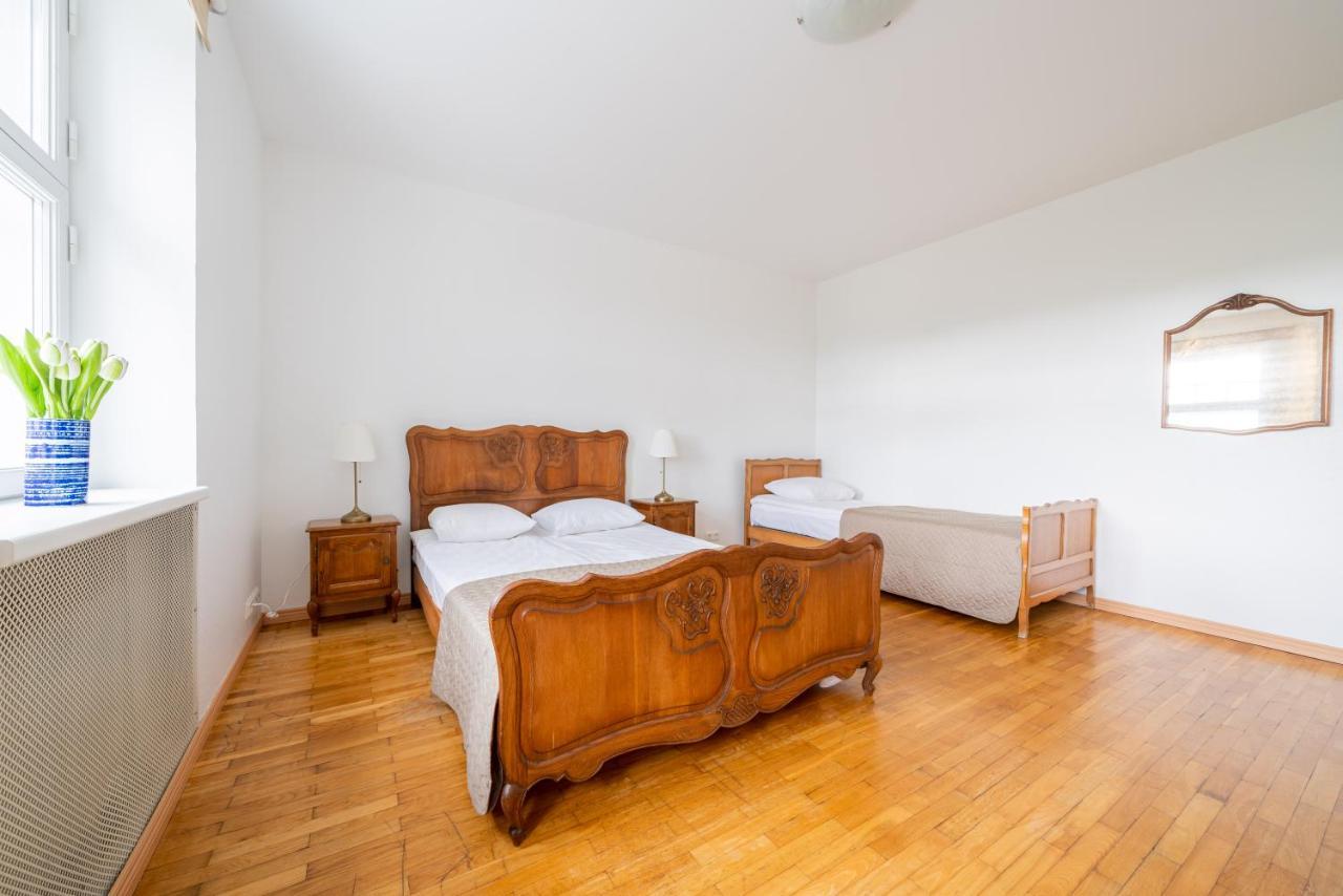 Old Town - Suur Karja Apartment Tallinn Ngoại thất bức ảnh