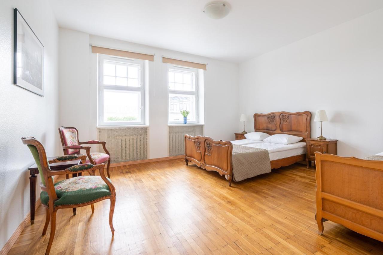Old Town - Suur Karja Apartment Tallinn Ngoại thất bức ảnh