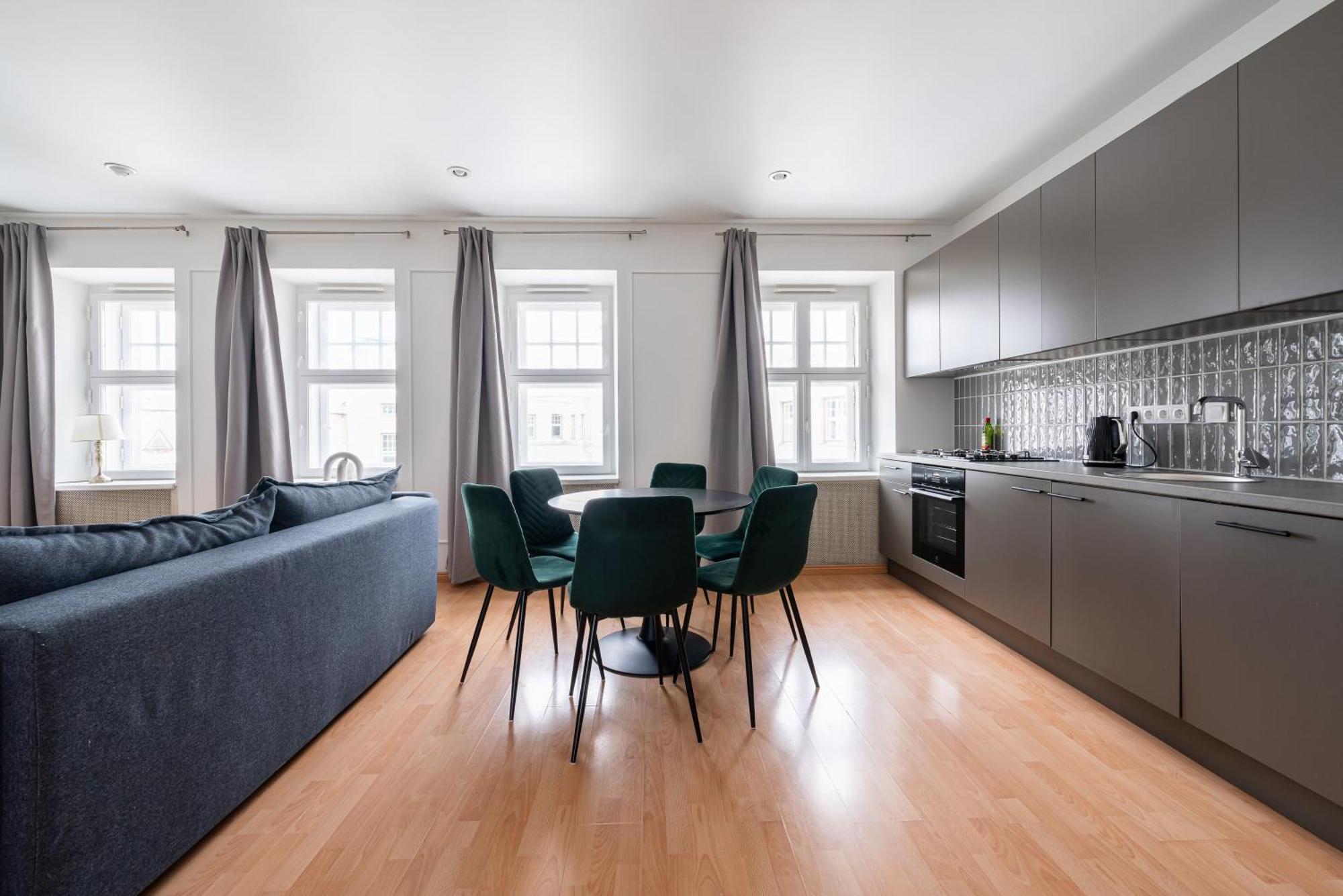 Old Town - Suur Karja Apartment Tallinn Ngoại thất bức ảnh