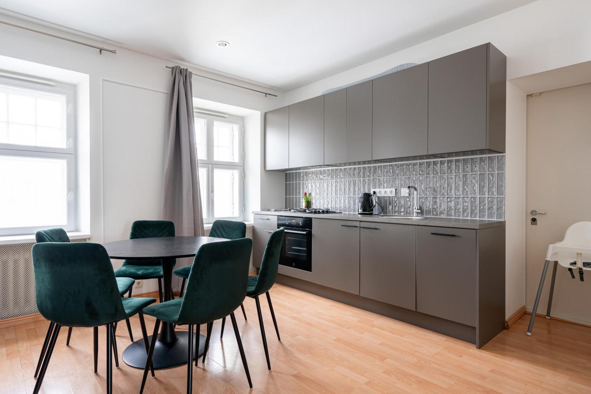 Old Town - Suur Karja Apartment Tallinn Ngoại thất bức ảnh